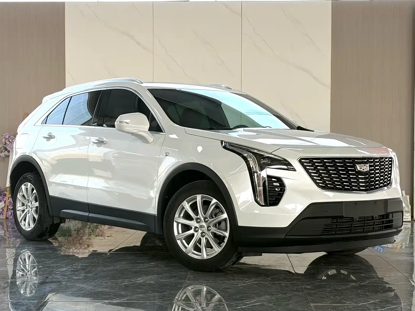 CADILLAC XT4
