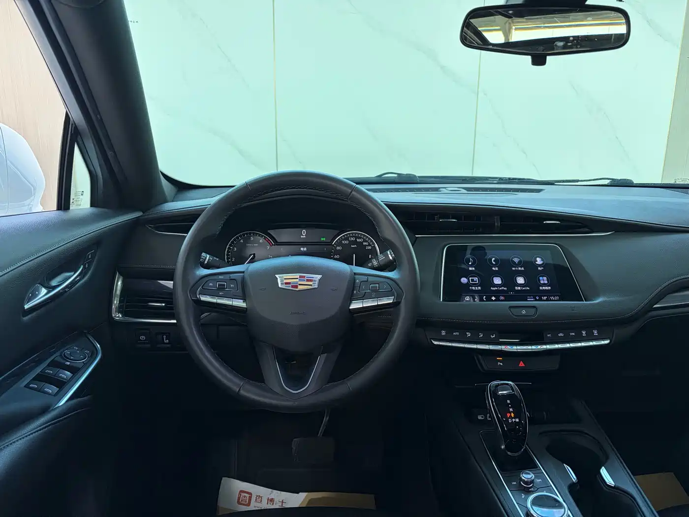 CADILLAC XT4
