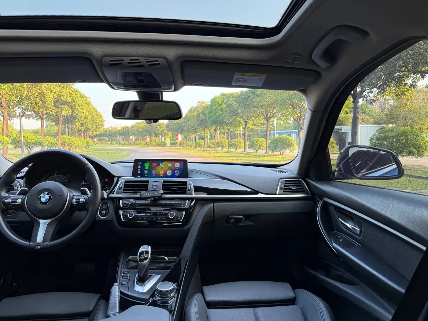 BMW 3 Series 2018 320Li Leading M Sport Package фото 10