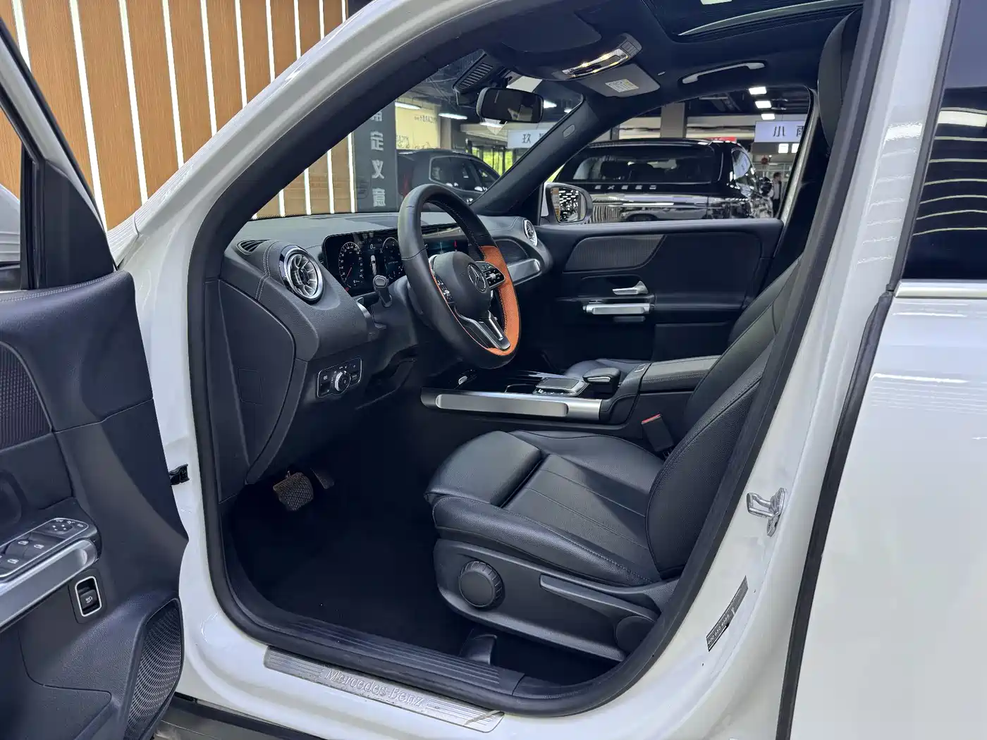 Mercedes-Benz GLB 2022 GLB 220 Dynamic фото 16