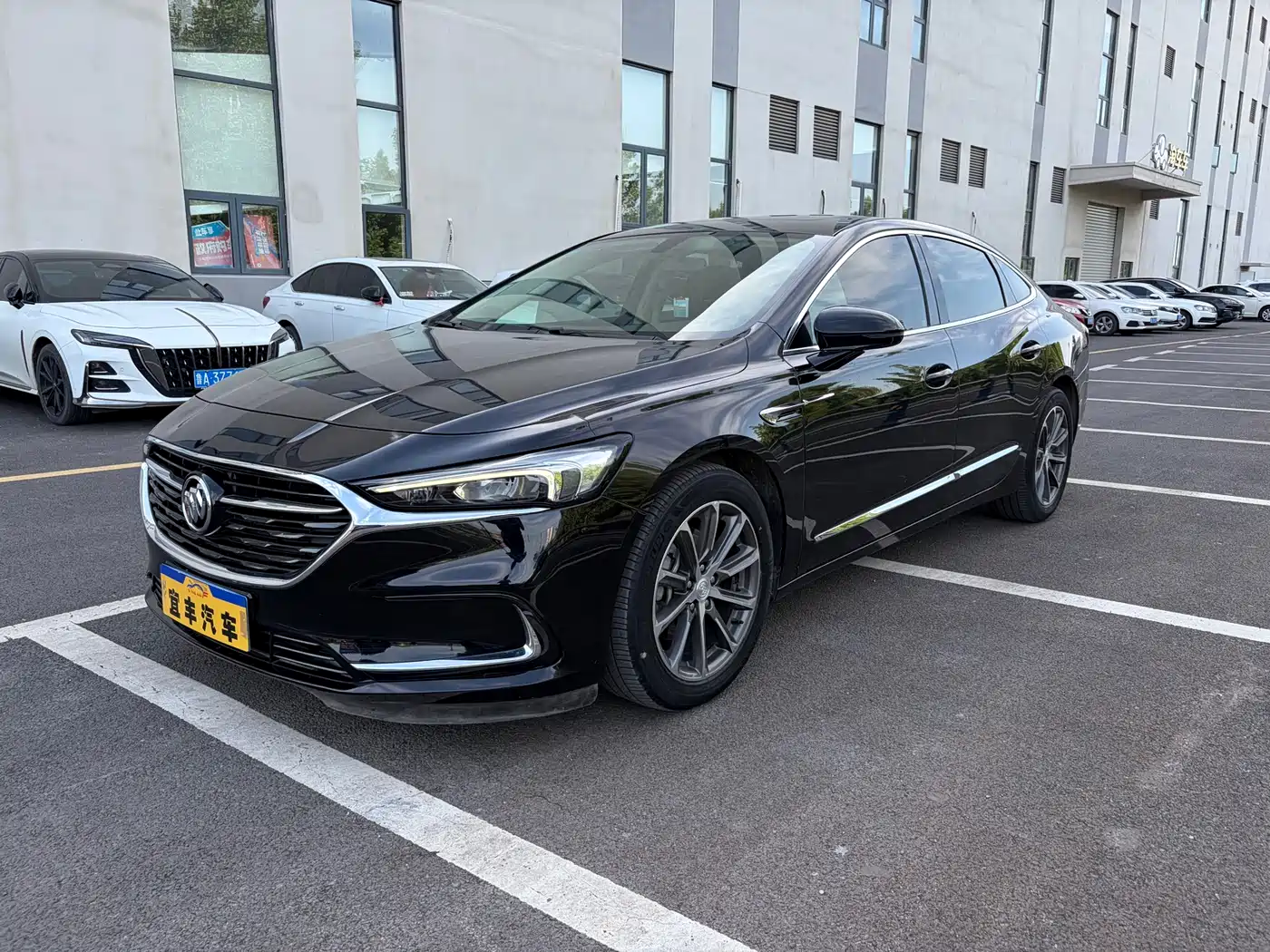 Buick LaCrosse 2019 28T Elite Edition фото 3