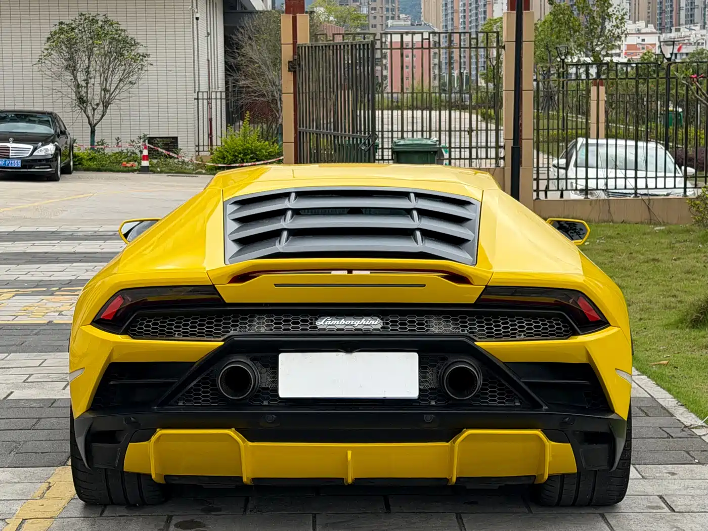 Lamborghini Huracán 2020 Huracán EVO RWD фото 6