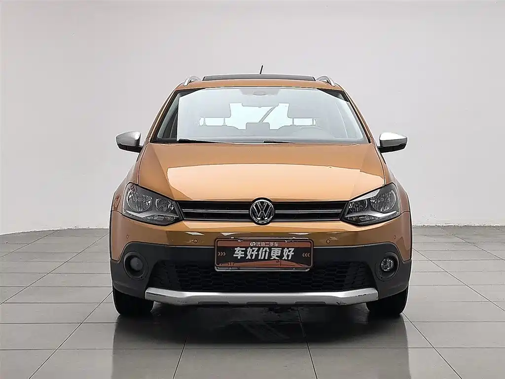 Volkswagen Polo 2018 1.5L Cross Polo Auto фото 3