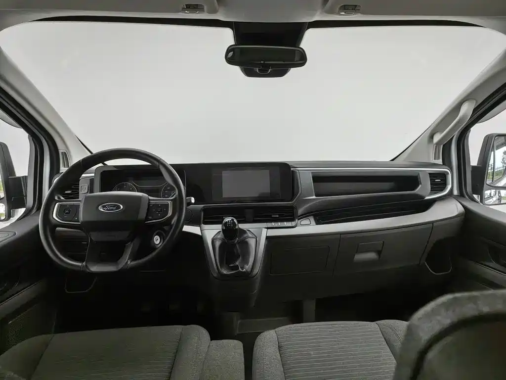 Ford Transit 2023 2023 Model 2.0T Diesel Manual Multi-Purpose Commercial Vehicle Short Wheelbase Low Roof 5/6-Seater