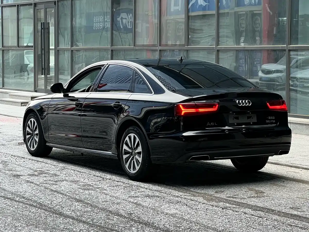 Audi A6L 2016 30 FSI Technology фото 5