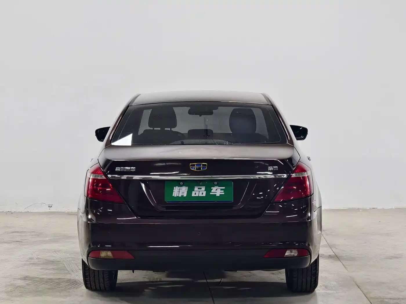 Фото 5 - Geely Emgrand