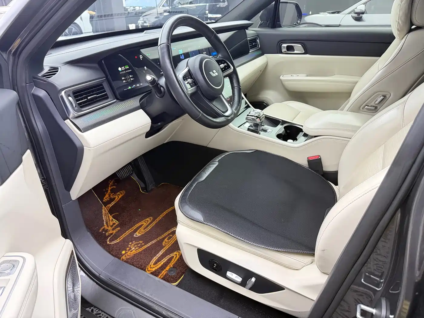 Фото 7 - Li Auto Li ONE
