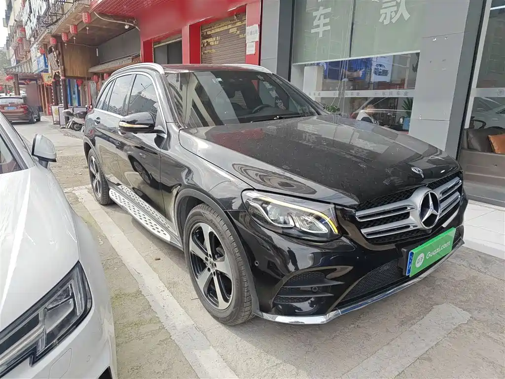 Mercedes-Benz GLC 2019 Facelift GLC 260 L 4MATIC Luxury фото 4