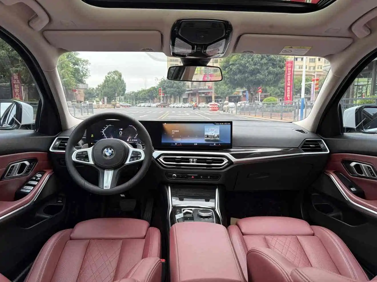 Photo 7 - BMW 3 Series