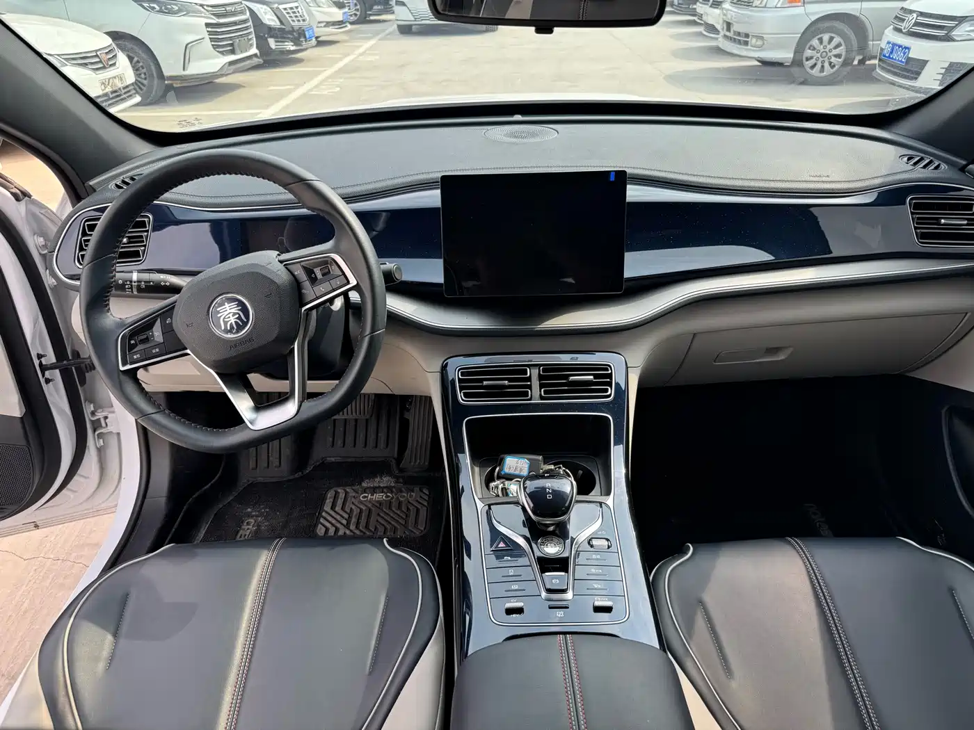BYD Qin PLUS 2021 DM-i 55KM Flagship фото 5
