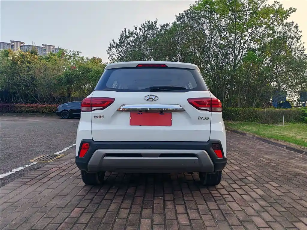 Hyundai Beijing Hyundai ix35 2019 2.0L Automatic 2WD Zhiyong·Smooth Enjoy China VI фото 15