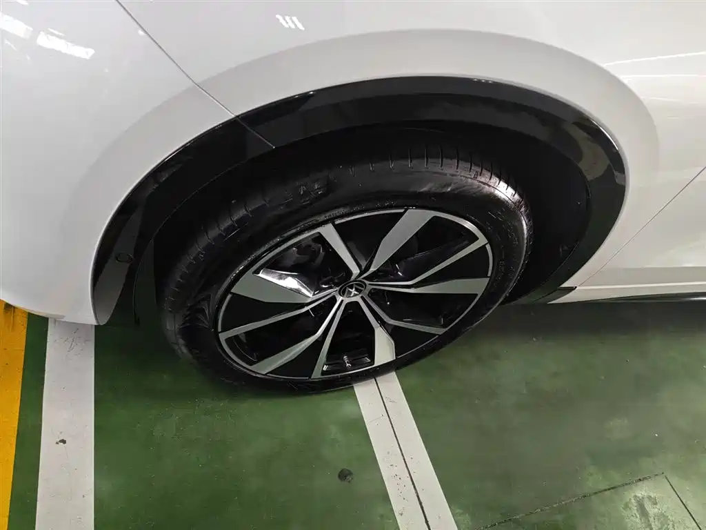 Volkswagen Talagon 2023 380TSI 4WD R-Line Launch Edition фото 25