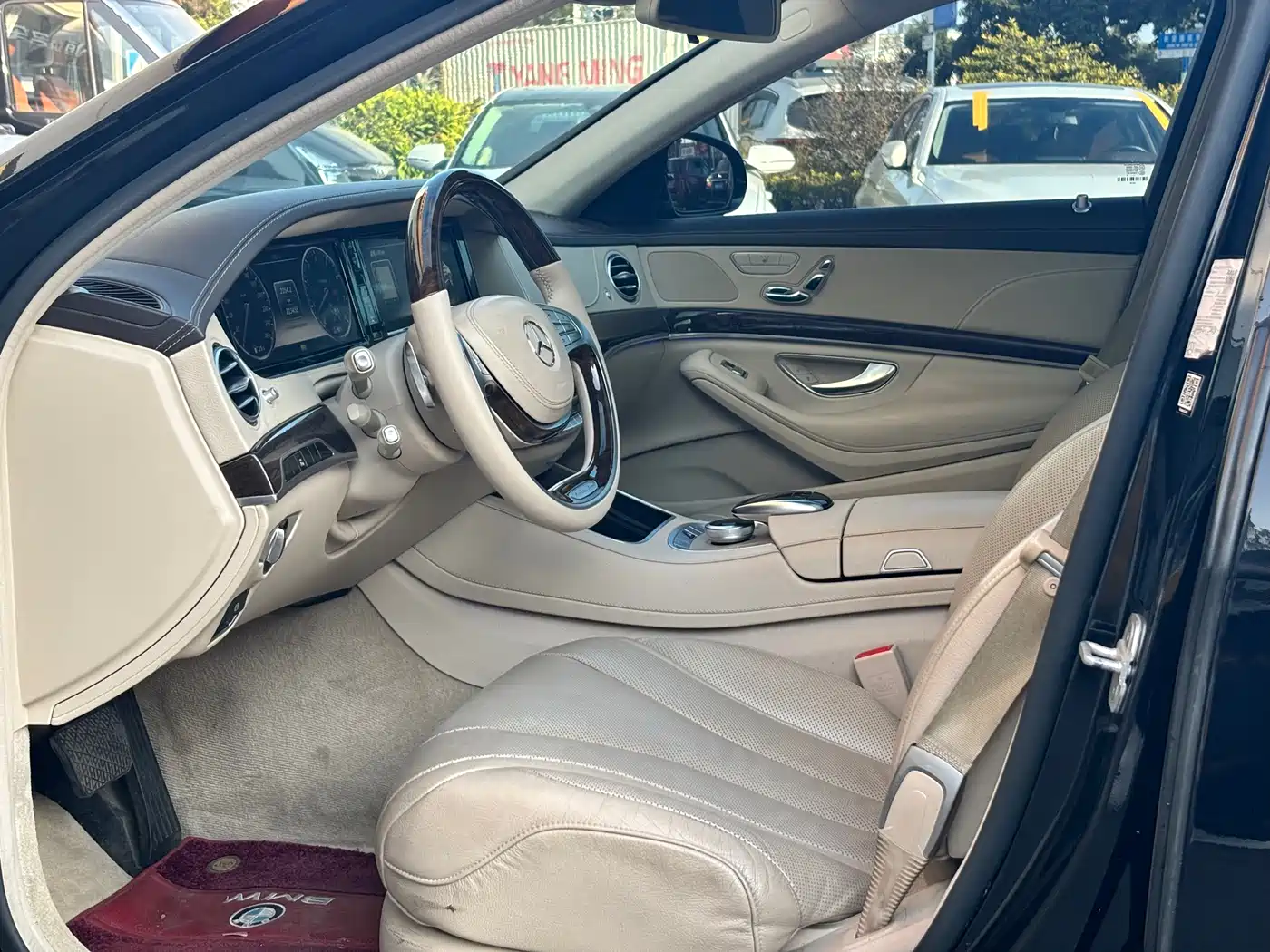 Mercedes-Benz S-Class 2014 S 320 L Business фото 7
