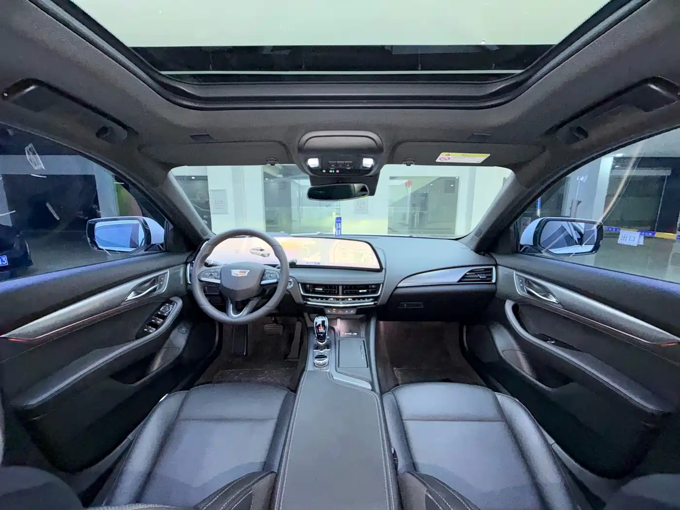 Фото 9 - Cadillac CT5
