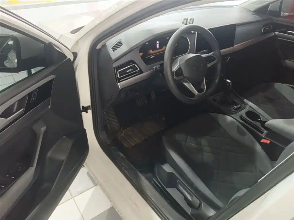 Volkswagen Lavida 2023 1.5L Auto Delight Edition фото 23
