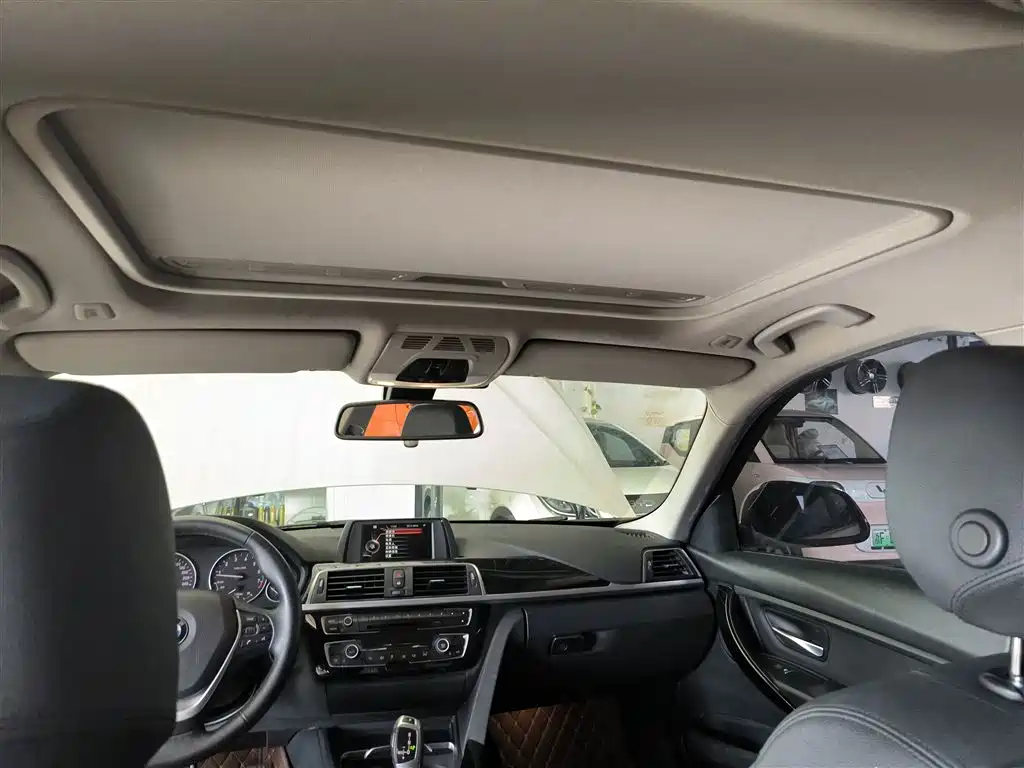 BMW 3 Series 2016 320Li Progressive фото 18
