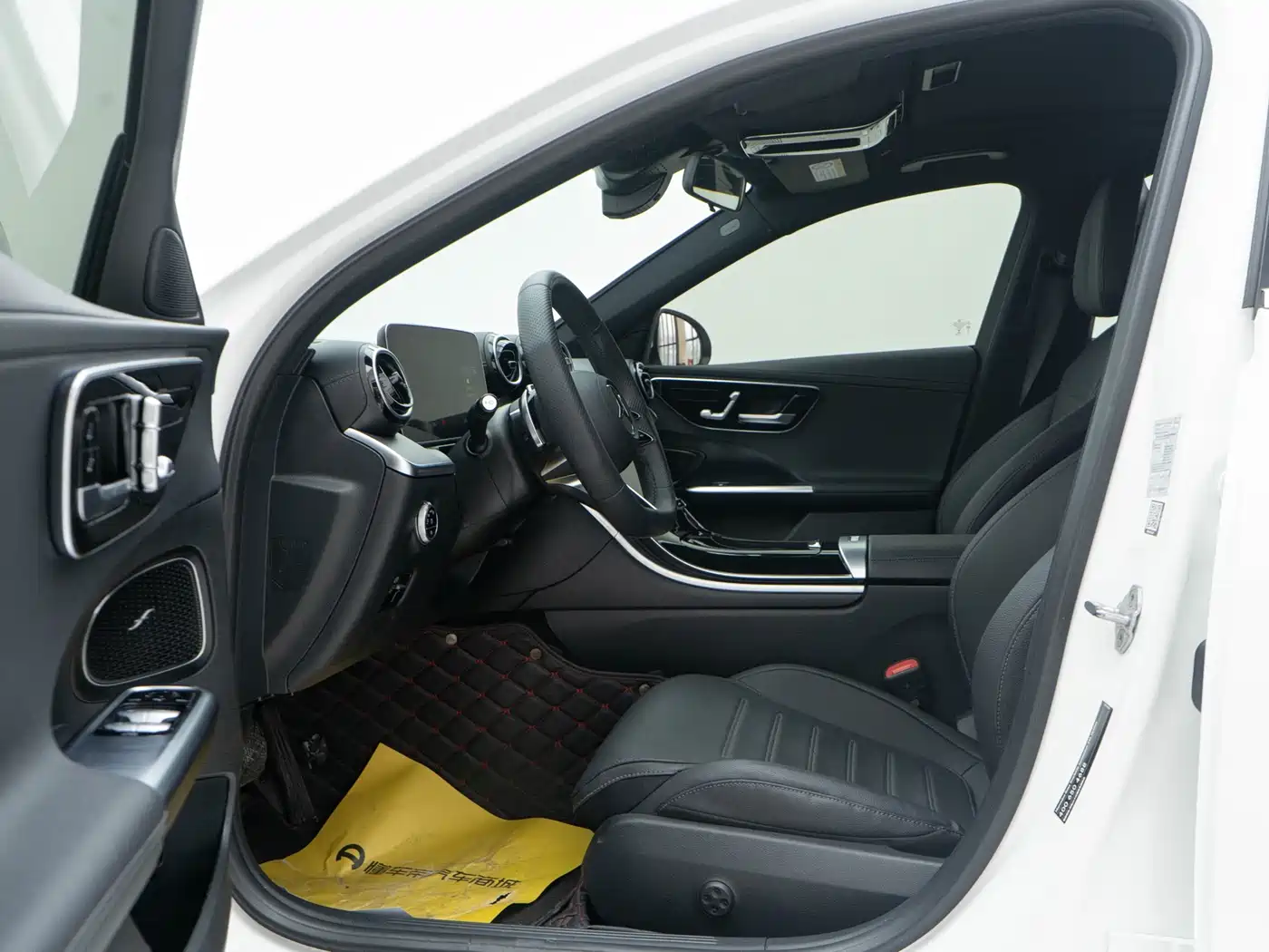 Mercedes-Benz C-Class 2023 C 200 L Sport фото 6