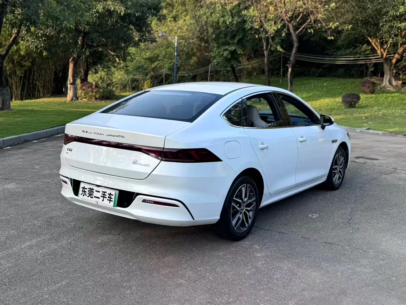 BYD Qin PLUS 2021 EV 400KM Luxury Model фото 13