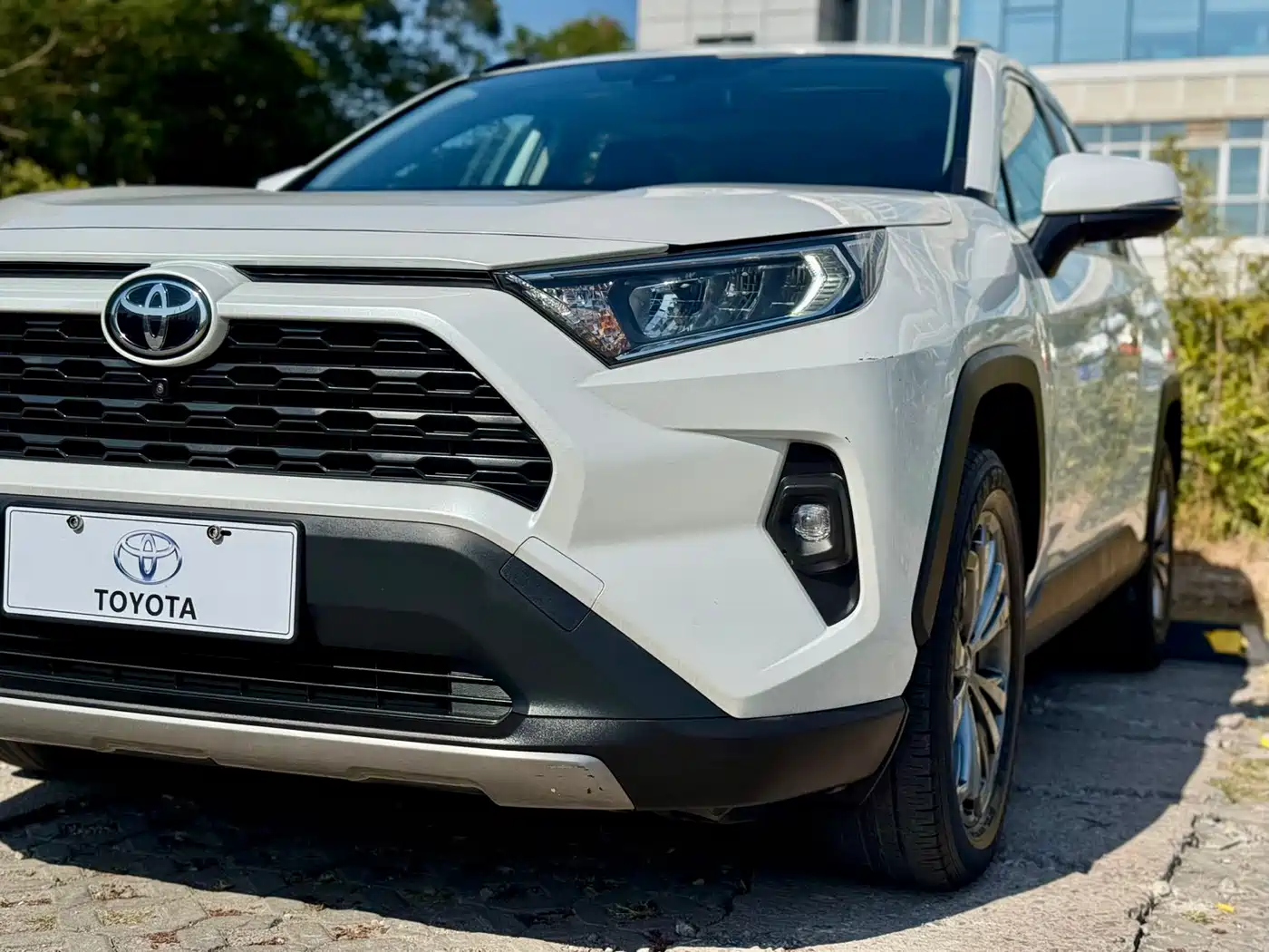 Toyota RAV4 Rongfang 2024 2.0L CVT FWD Style Edition фото 15