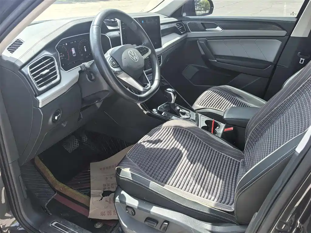 Volkswagen Tayron 2023 330TSI 2WD Luxury Plus Advanced Edition фото 9