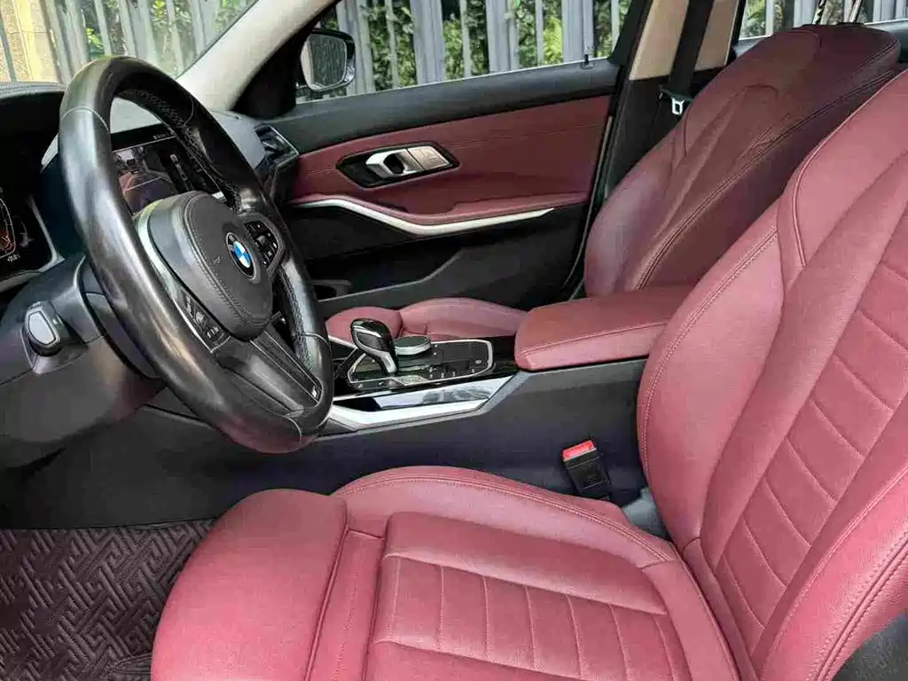 BMW 3 Series 2021 320Li M Sport Package фото 9