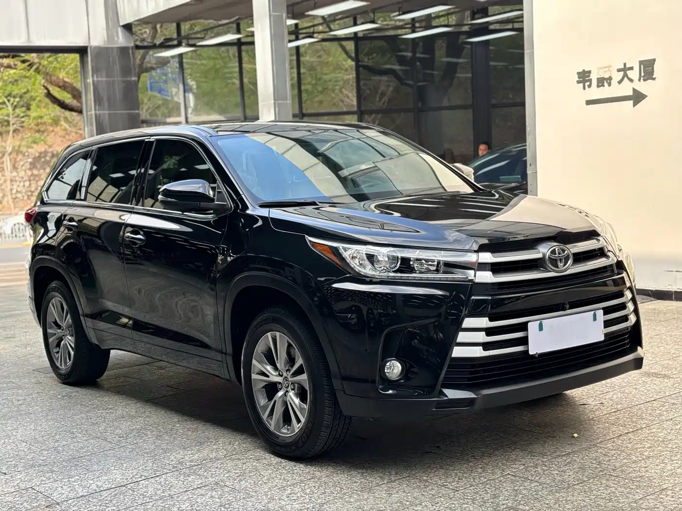 Toyota Highlander 2018 2.0T 2WD Elite 7-Seater China VI фото 3