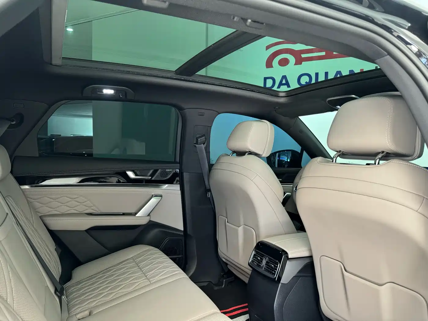 BYD Tang New Energy 2025 DM-i 115KM Flagship фото 7