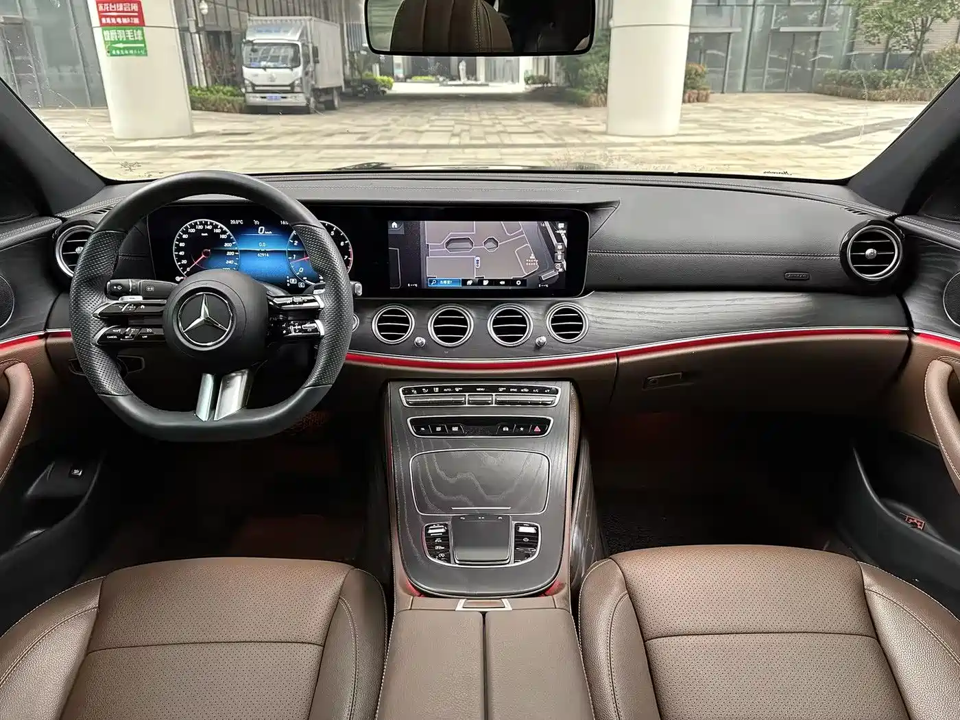 Mercedes-Benz E-Class 2022 Model Facelift III E 300 L Sport Fashion фото 7