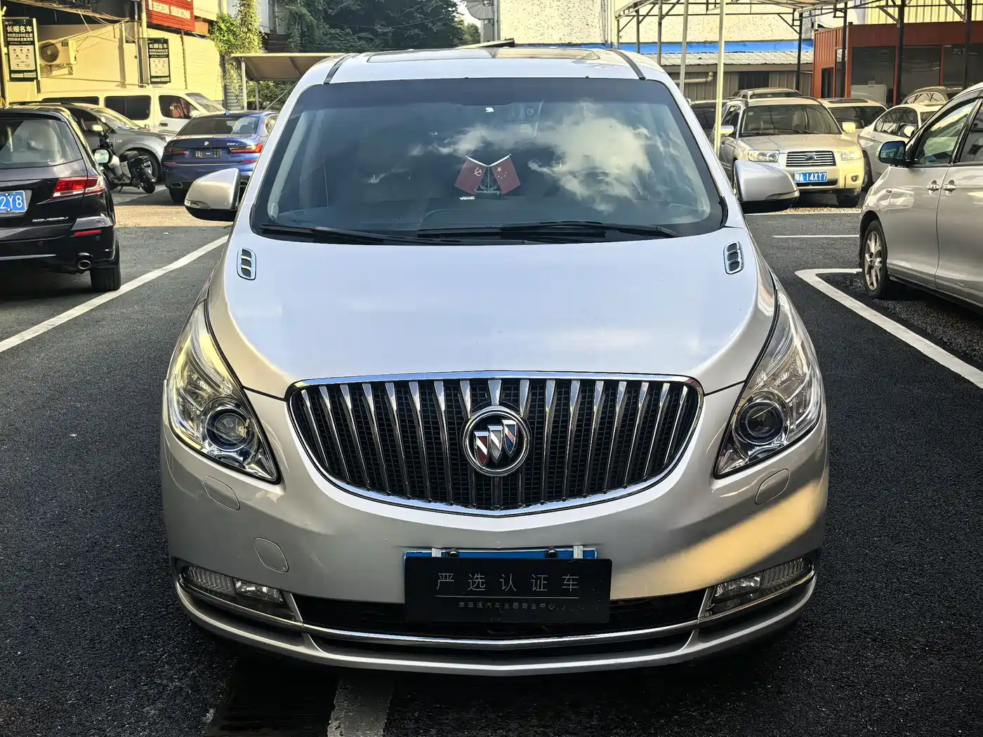Buick GL8 2014 3.0L XT Luxury Business Flagship фото 5