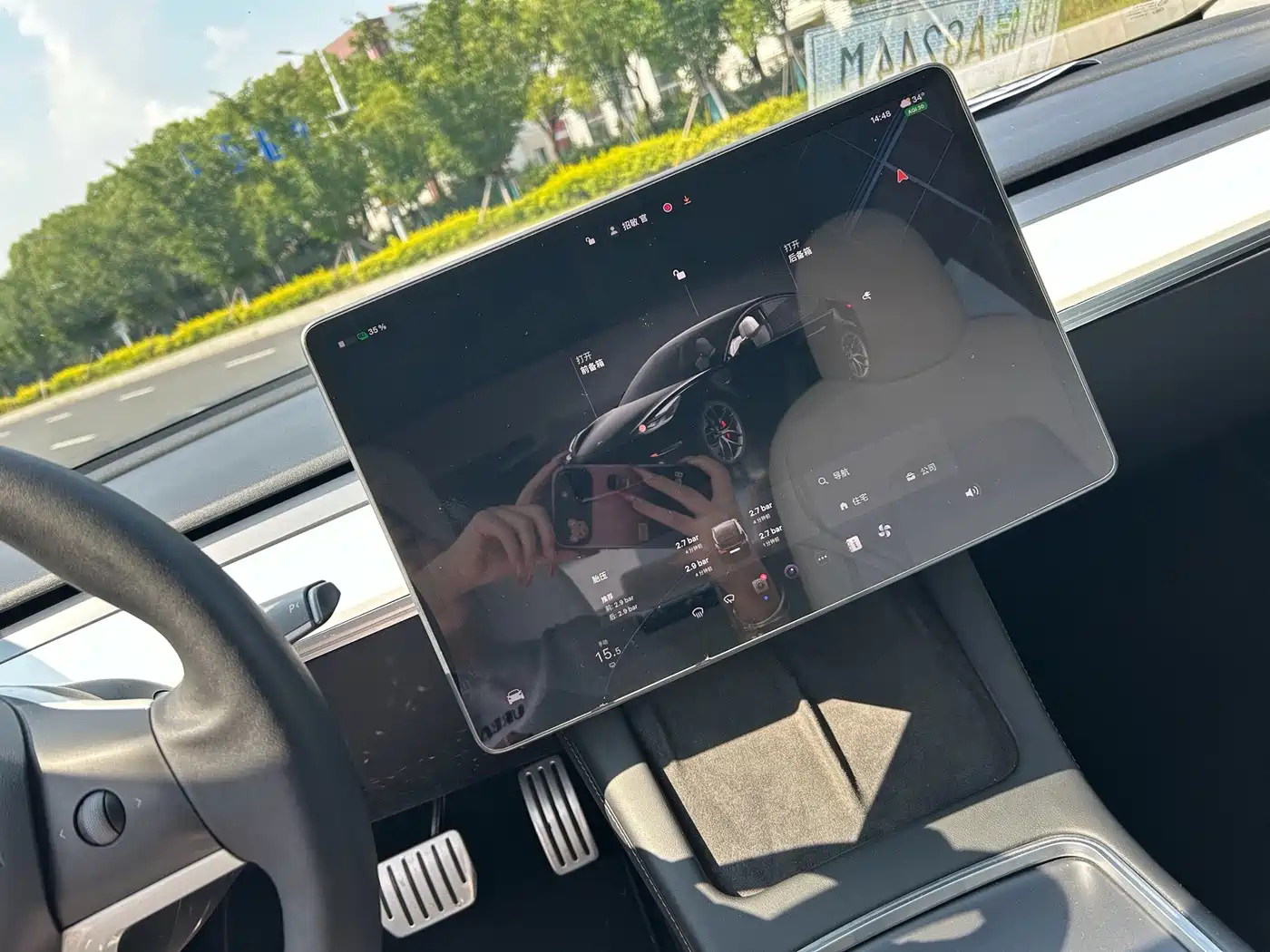 Фото 4 - Tesla Model 3