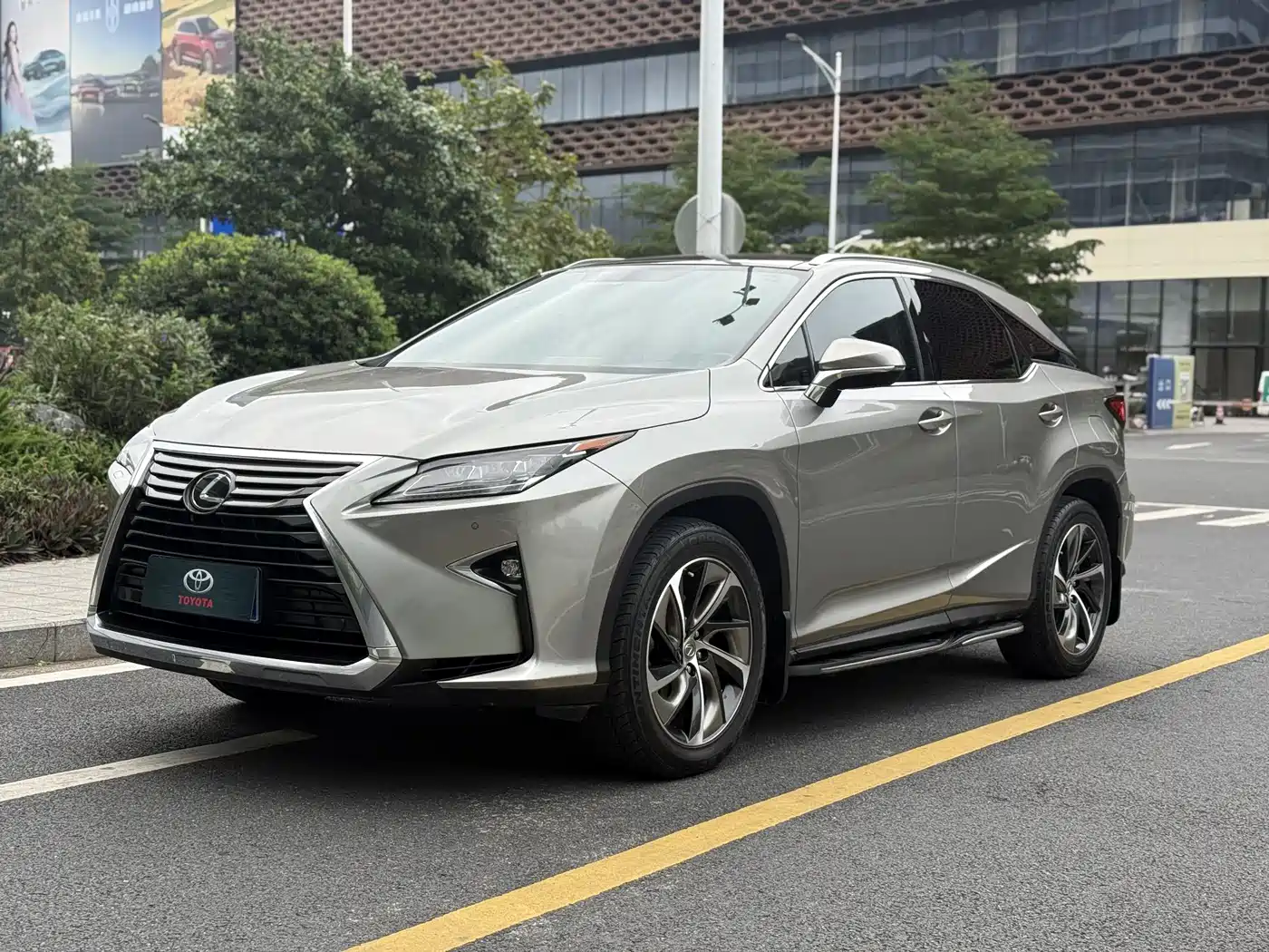LEXUS RX
