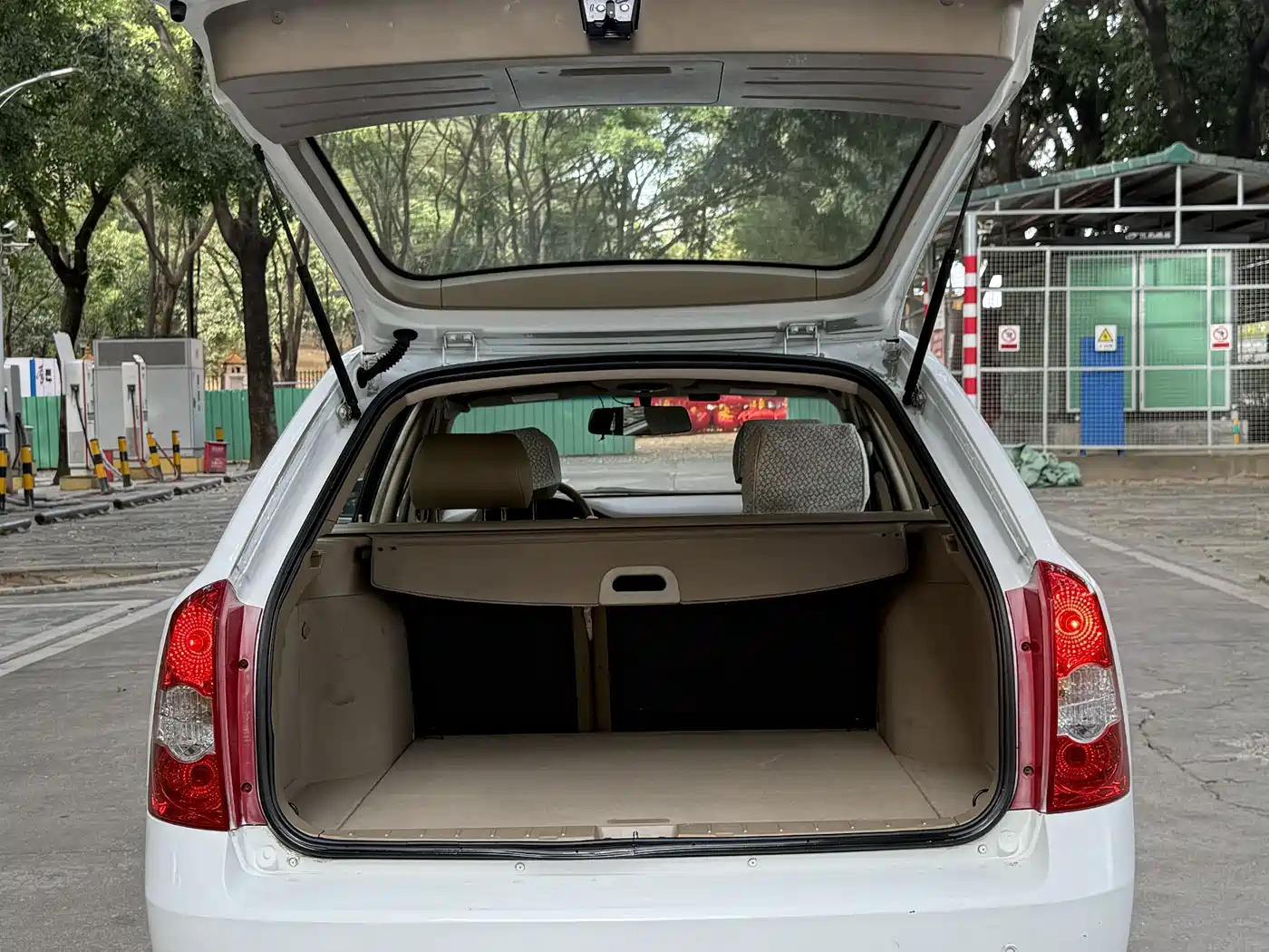Buick Excelle 2005 Model Wagon 1.8 Auto Comfort фото 12