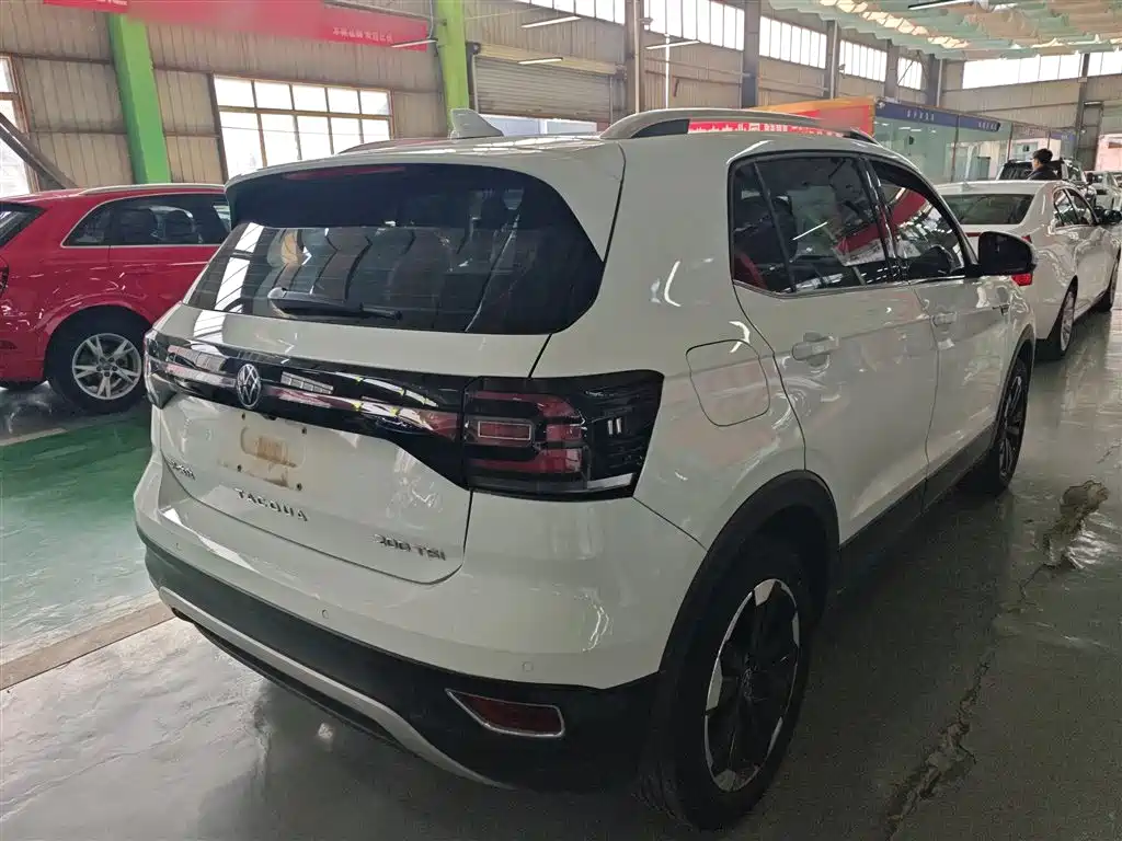 Volkswagen Tanying 2021 200TSI DSG Joy Smart Connect Edition фото 7