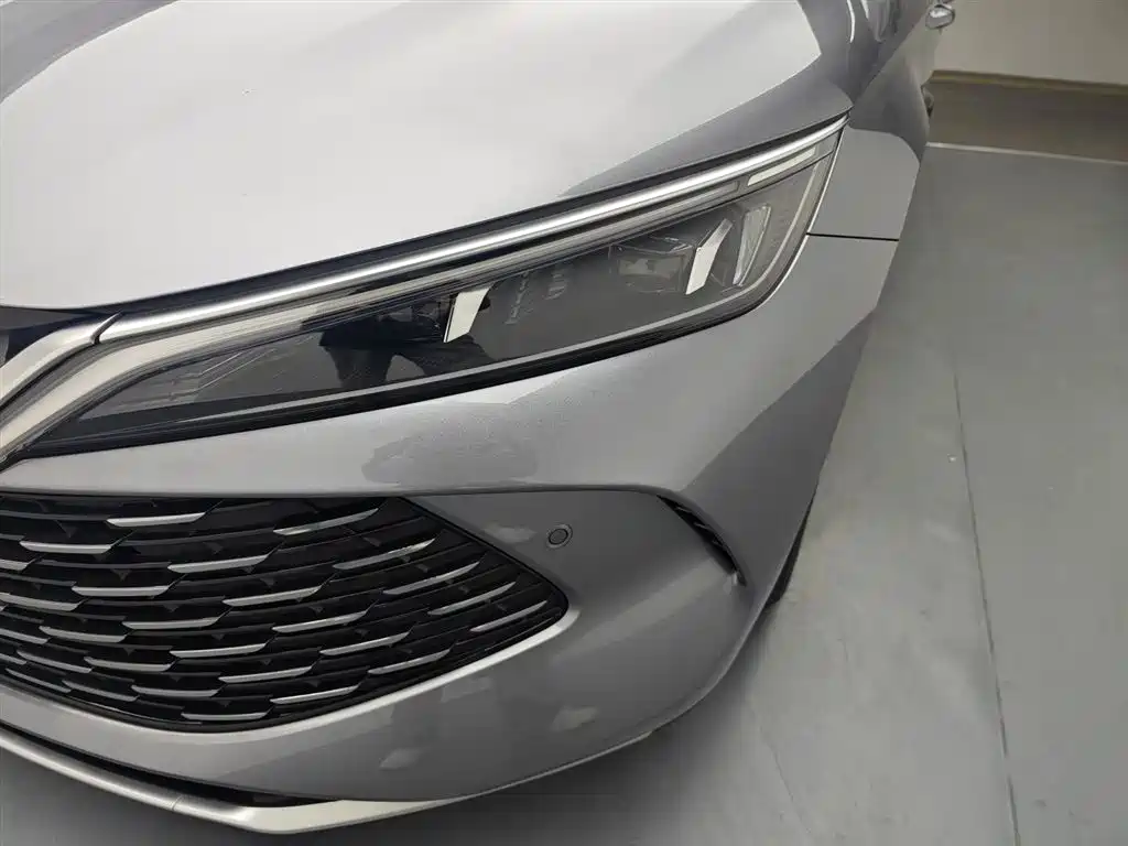 BYD Qin L 2025 DM-i Smart Drive Edition 120KM Surpassing фото 18