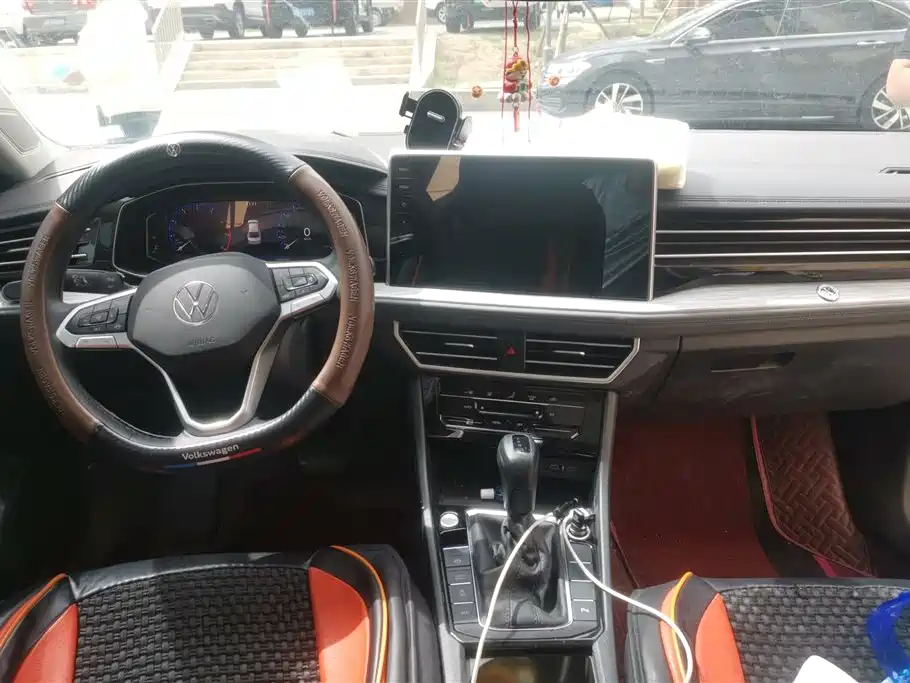 Volkswagen Sagitar 2023 Model Year 280TSI DSG Surpass Edition фото 12