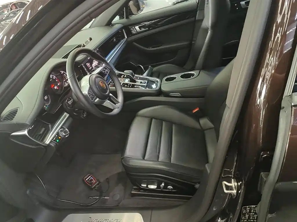 Porsche Panamera 2017 Panamera 3.0T фото 15