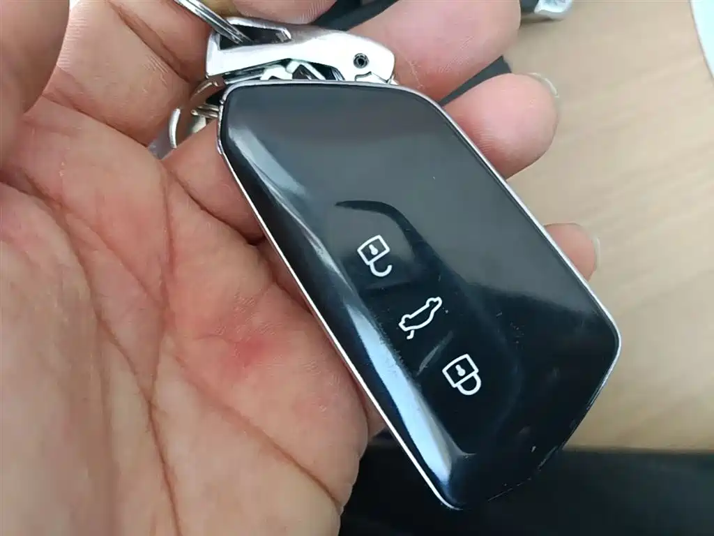 Volkswagen ID.4 X 2025 Smart Pure Intelligent Edition фото 9