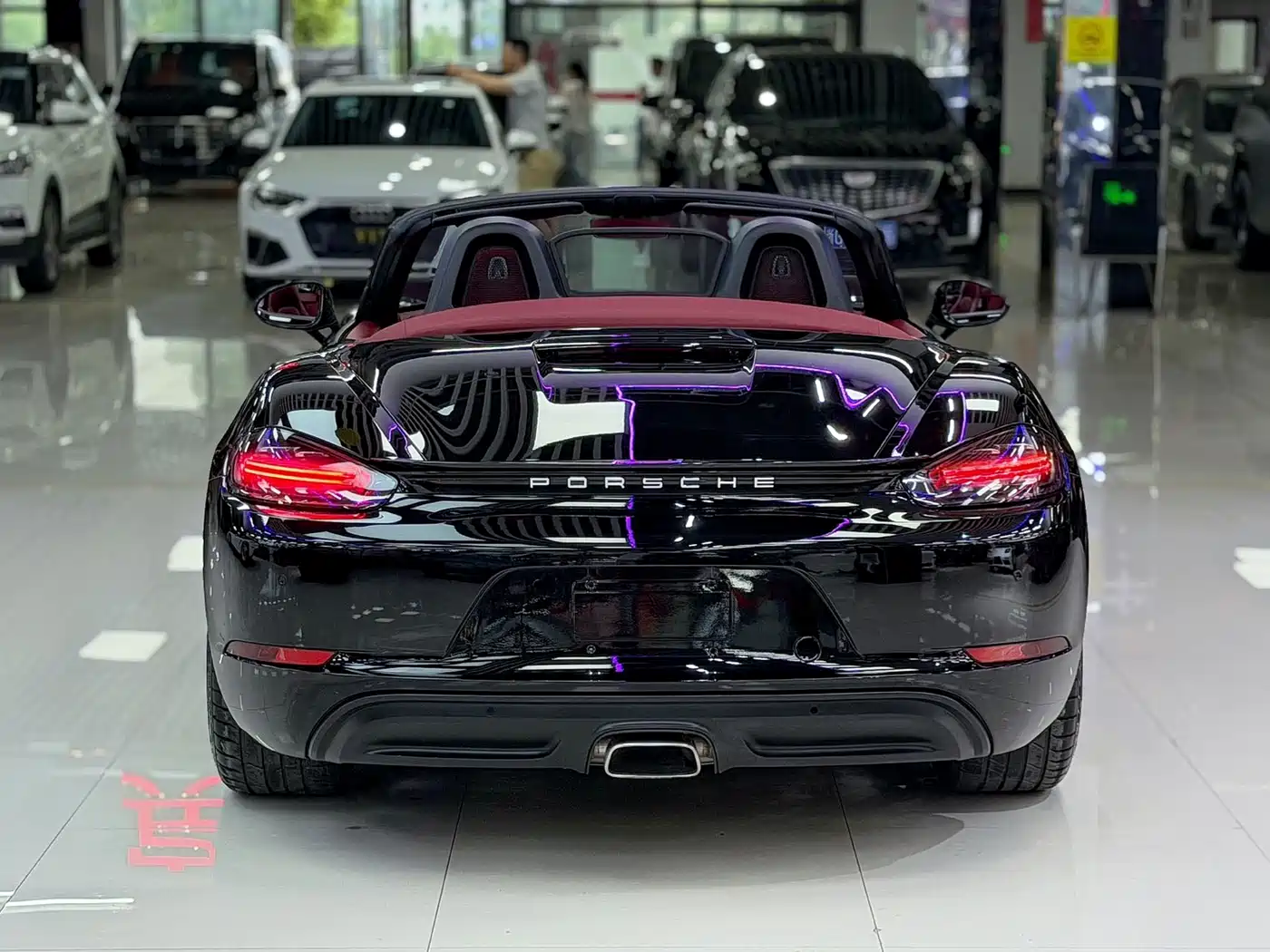 Porsche 718 2018 Boxster 2.0T фото 11