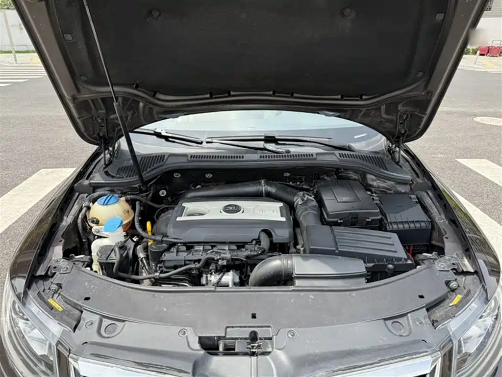 Škoda Superb 2013 1.8TSI Automatic Elegance Edition фото 10