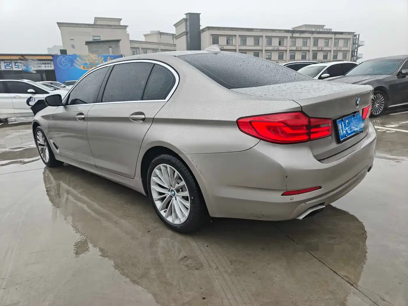 BMW 5 Series 2020 525Li Luxury Package фото 7