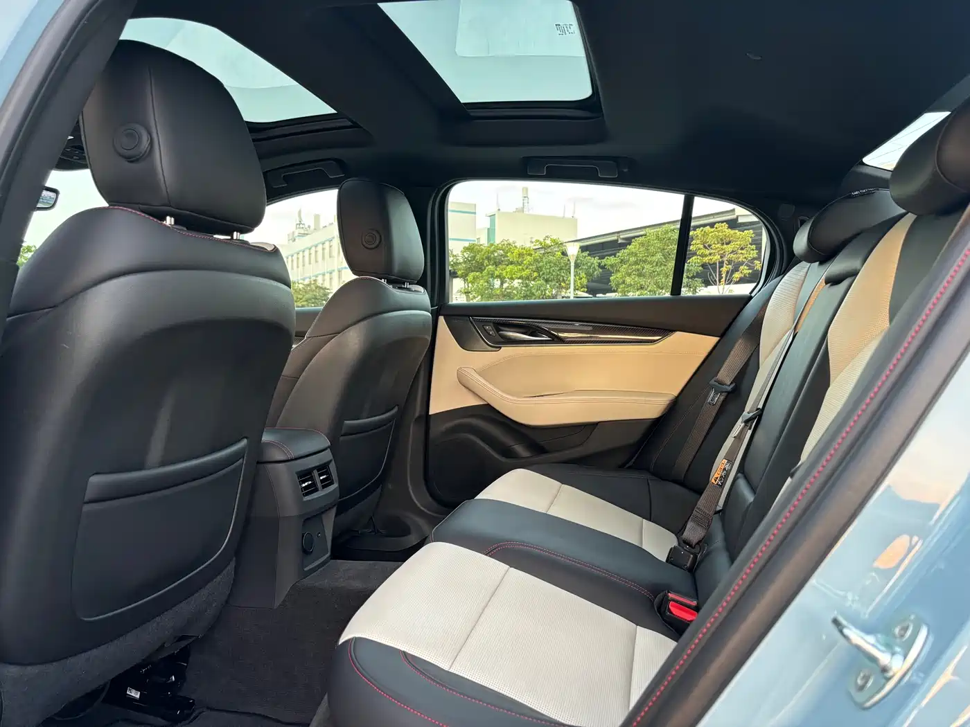 Cadillac CT5 2025 Model 28T Track Performance Edition + Peak Track Package фото 16