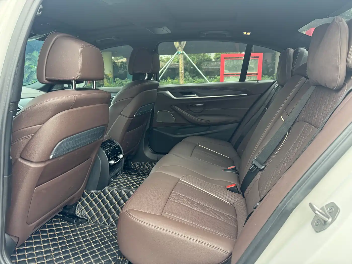 BMW 5 Series 2022 Facelift II 530Li Premium Package M Sport фото 14