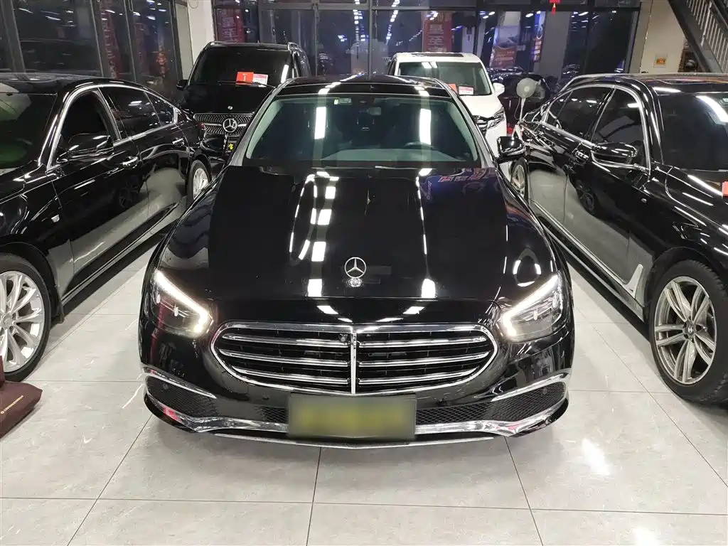 Mercedes-Benz E-Class 2021 E 300 L Sport Luxury Edition фото 3