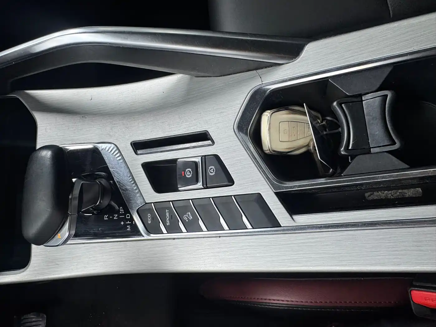 GEELY AUTOMOBILE BINYUE