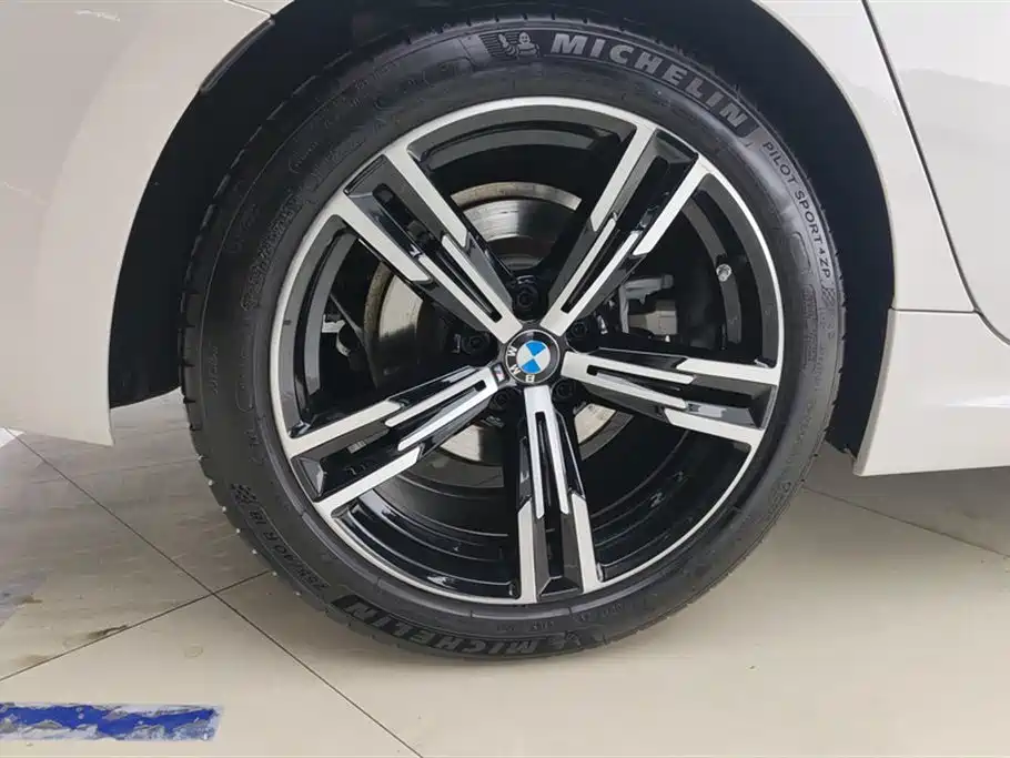 BMW 3 Series 2022 Facelift 325i M Sport Package фото 6