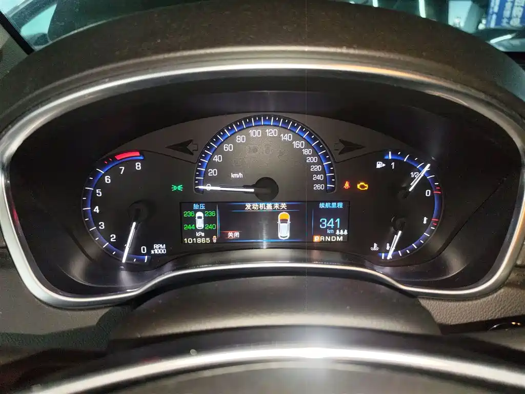 Cadillac SRX 2015 3.0L Comfort фото 12