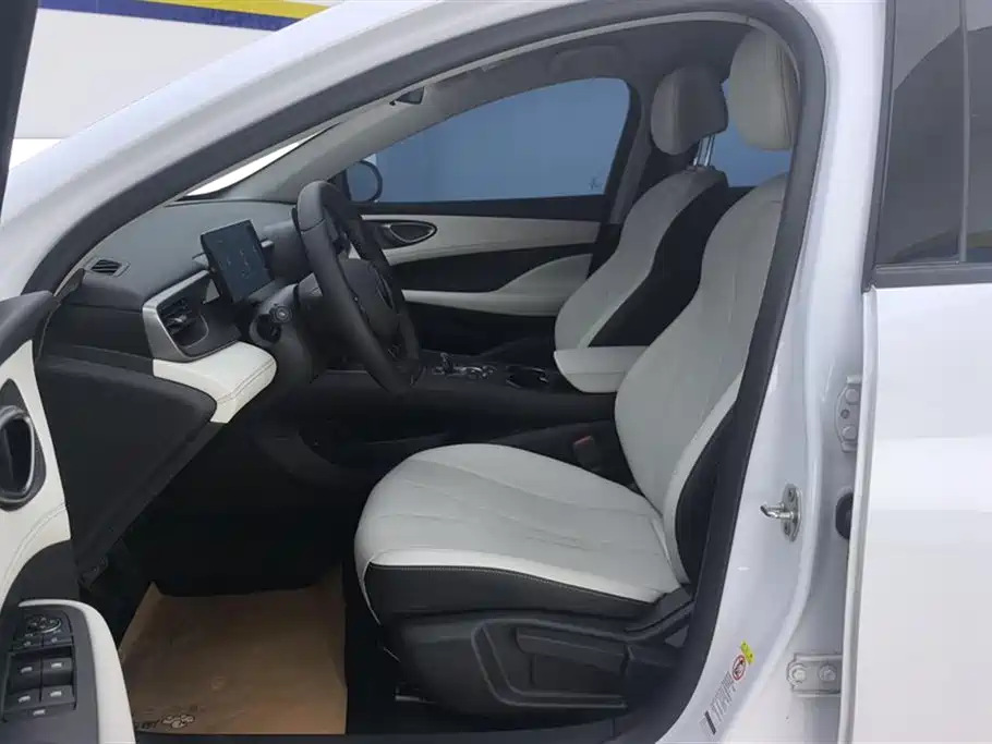 BYD Hai Bao 05 DM-i 2025 DM-i Smart Drive Edition 55KM Luxury фото 9