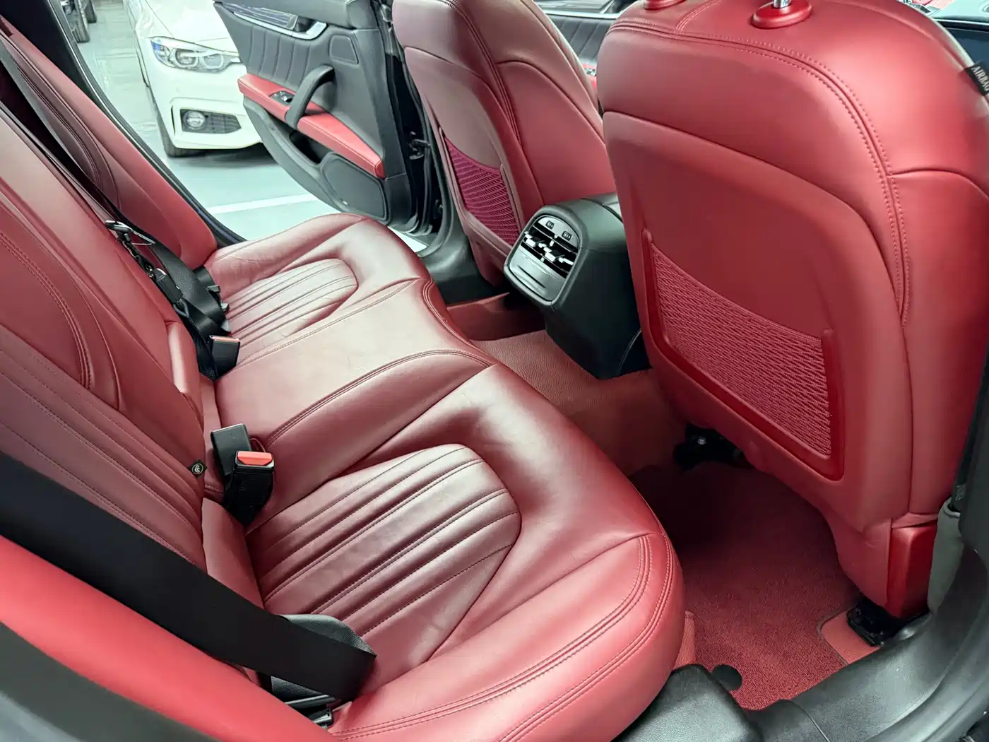 Maserati Ghibli 2019 3.0T Luxury Edition China V фото 14