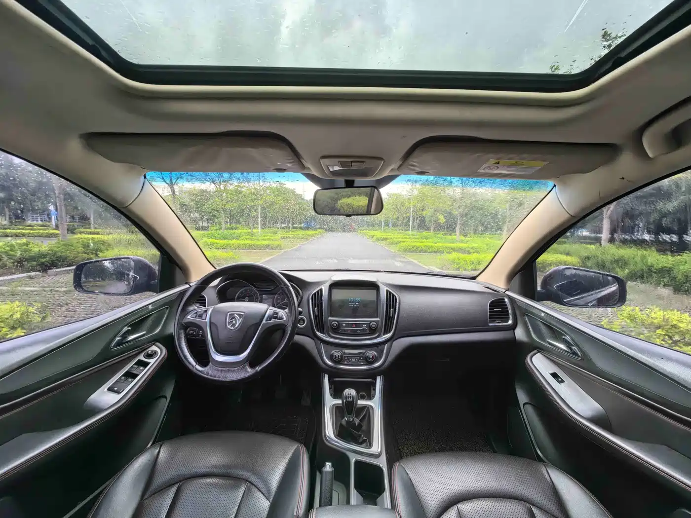 Baojun 560 2015 2015 1.8L Manual Luxury