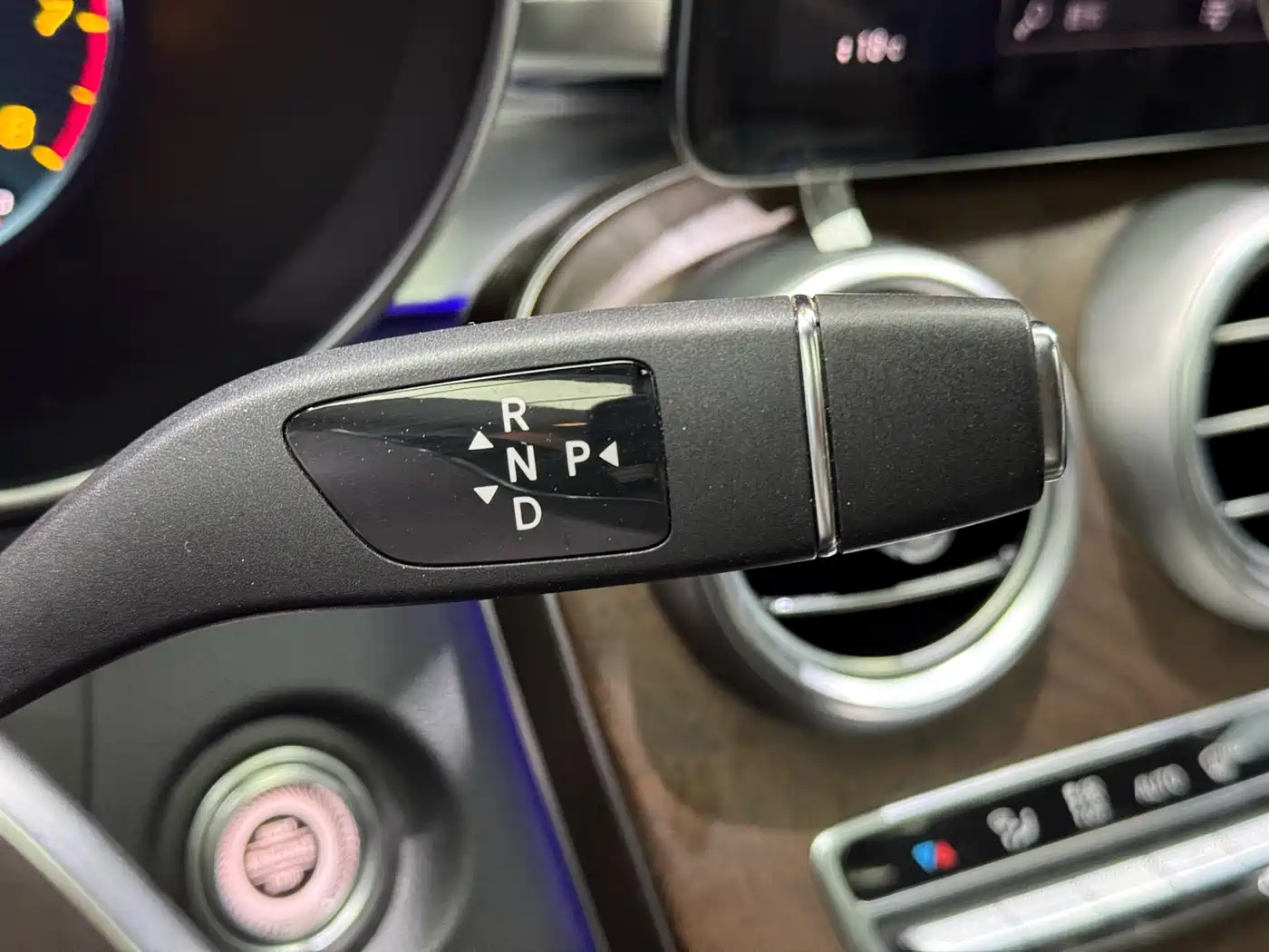 Mercedes-Benz GLC 2020 Facelift GLC 300 L 4MATIC Dynamic фото 20